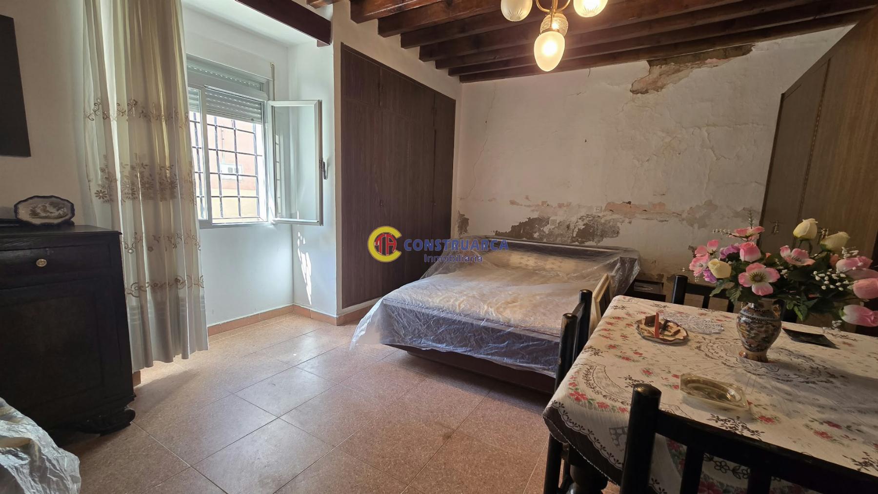 Venta de casa en Valdelacasa de Tajo