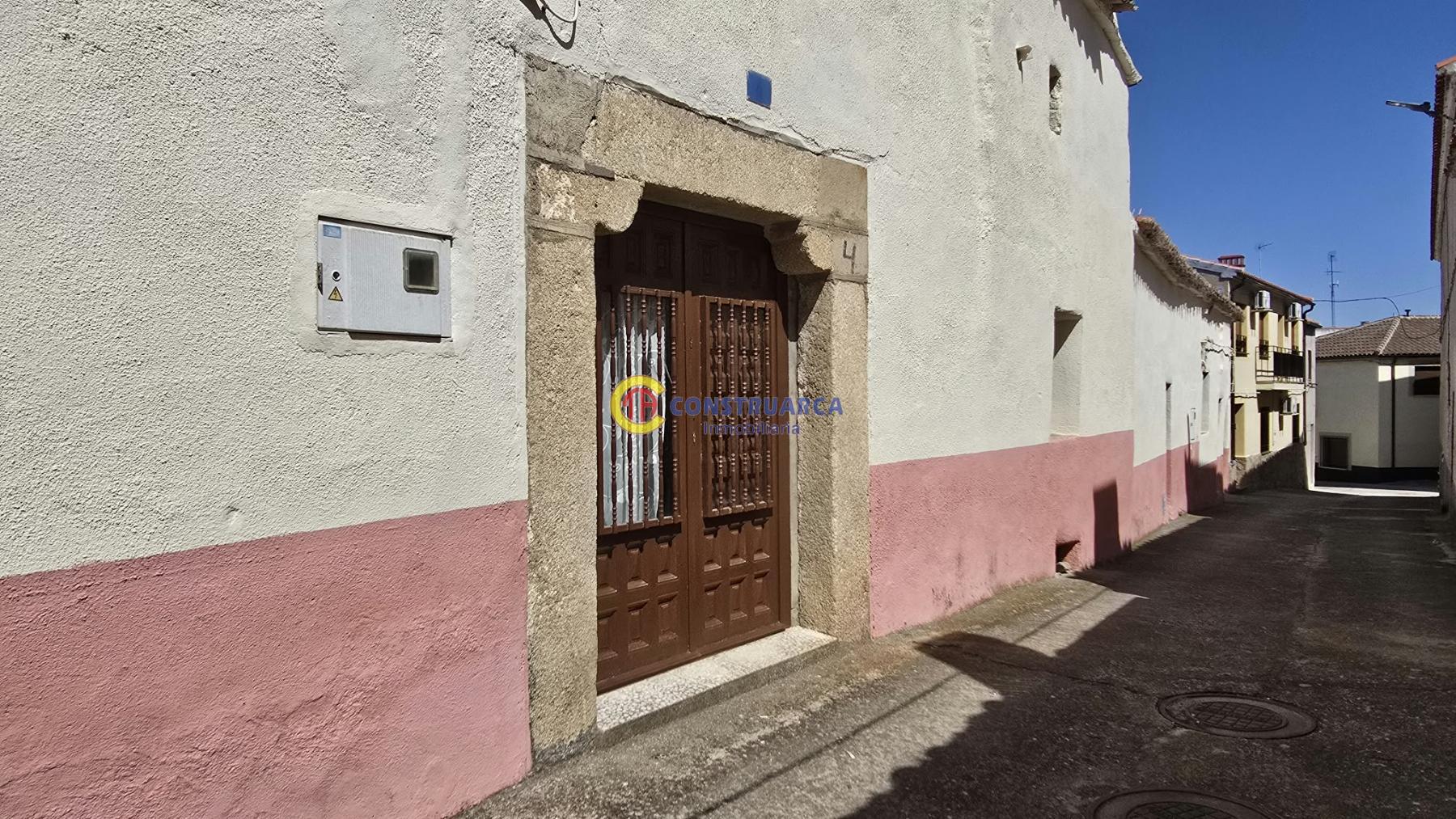 Venta de casa en Valdelacasa de Tajo