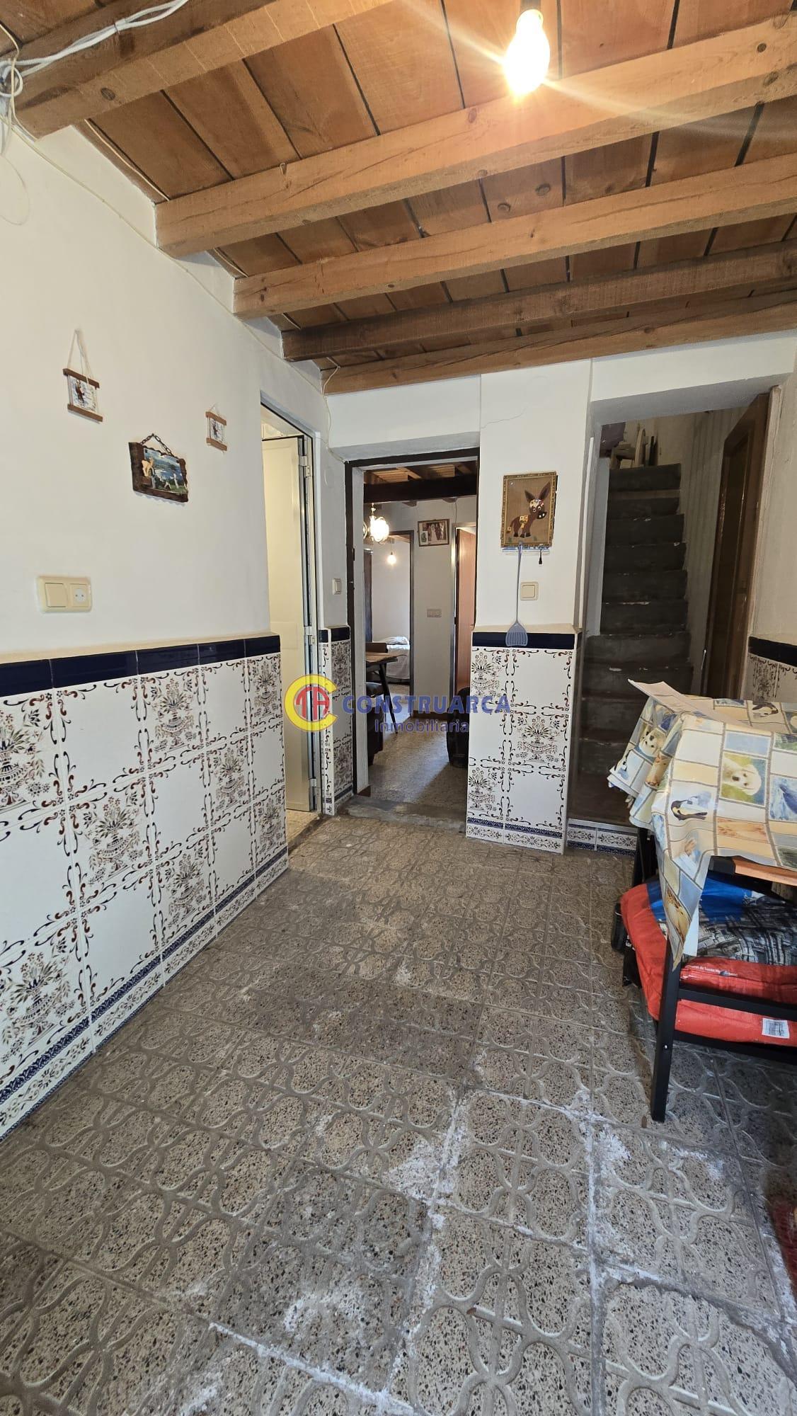 Venta de casa en Caleruela