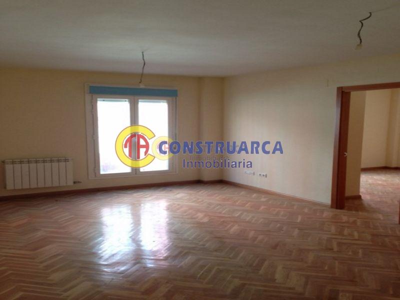 For sale of flat in Talavera de la Reina