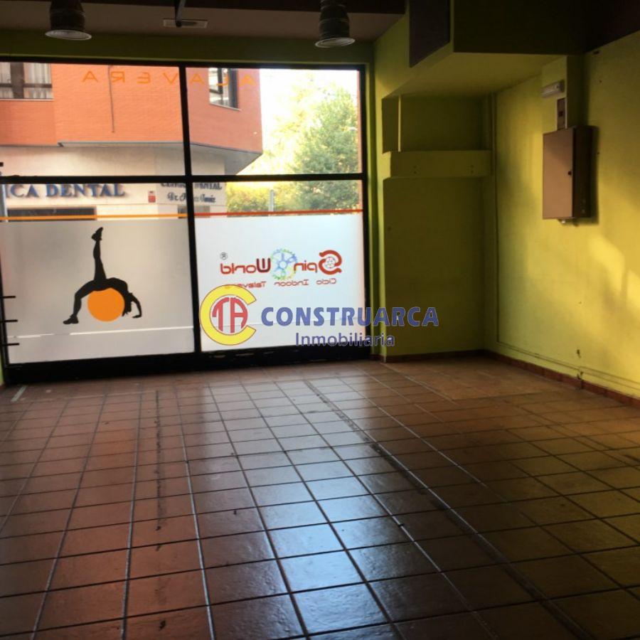 Venta de local comercial en Talavera de la Reina