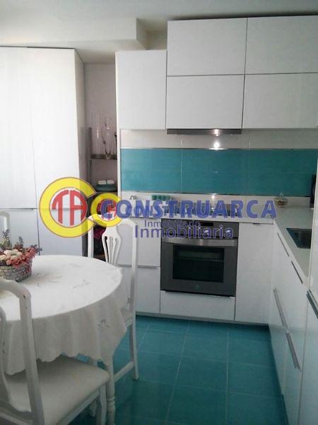 For sale of flat in Talavera de la Reina