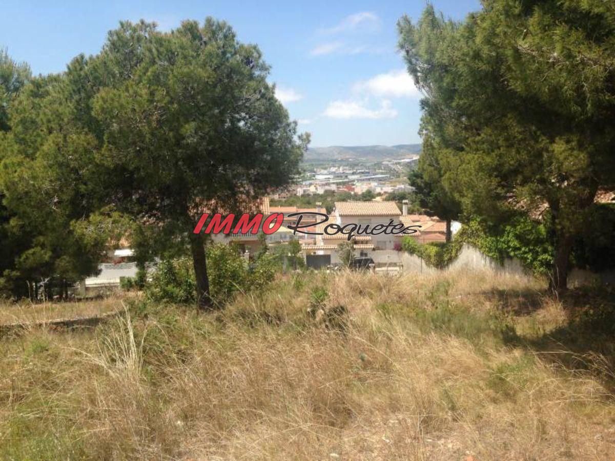 For sale of land in Les Roquetes