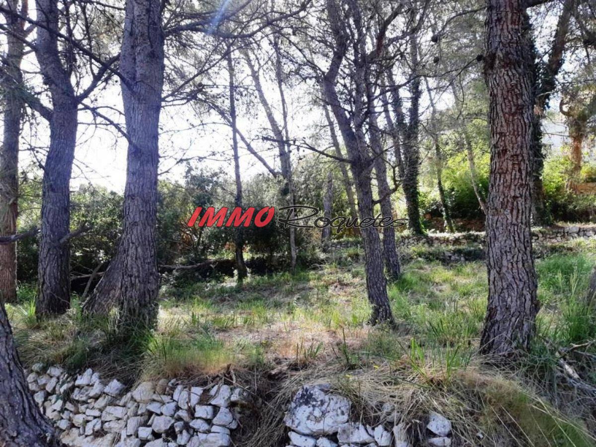 For sale of land in Les Roquetes