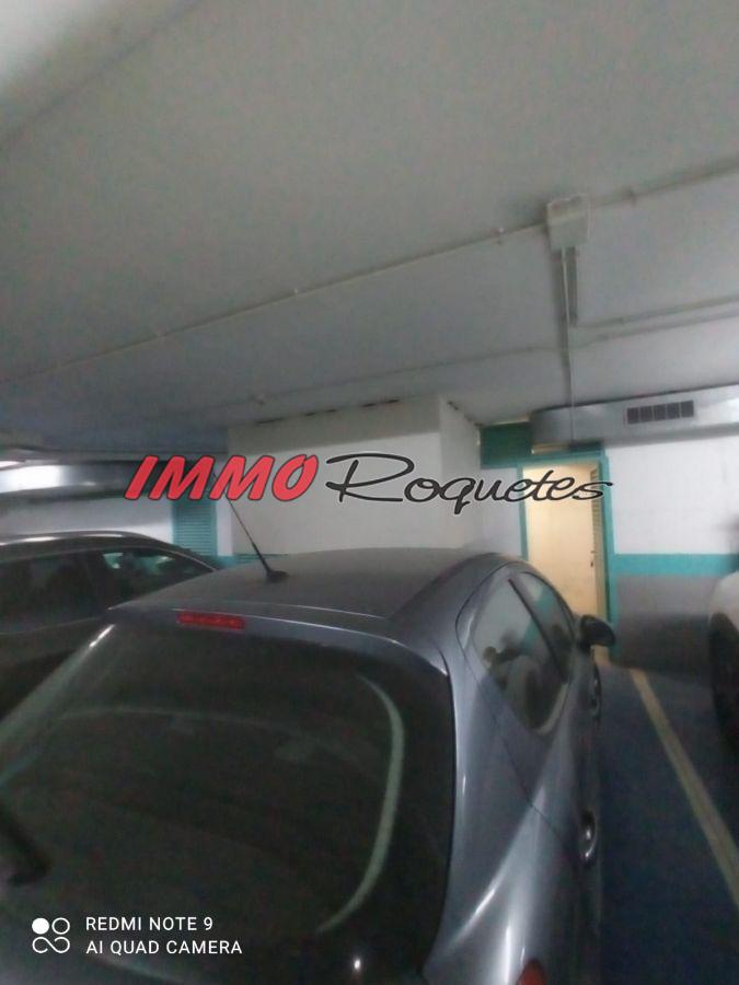 For sale of garage in Les Roquetes