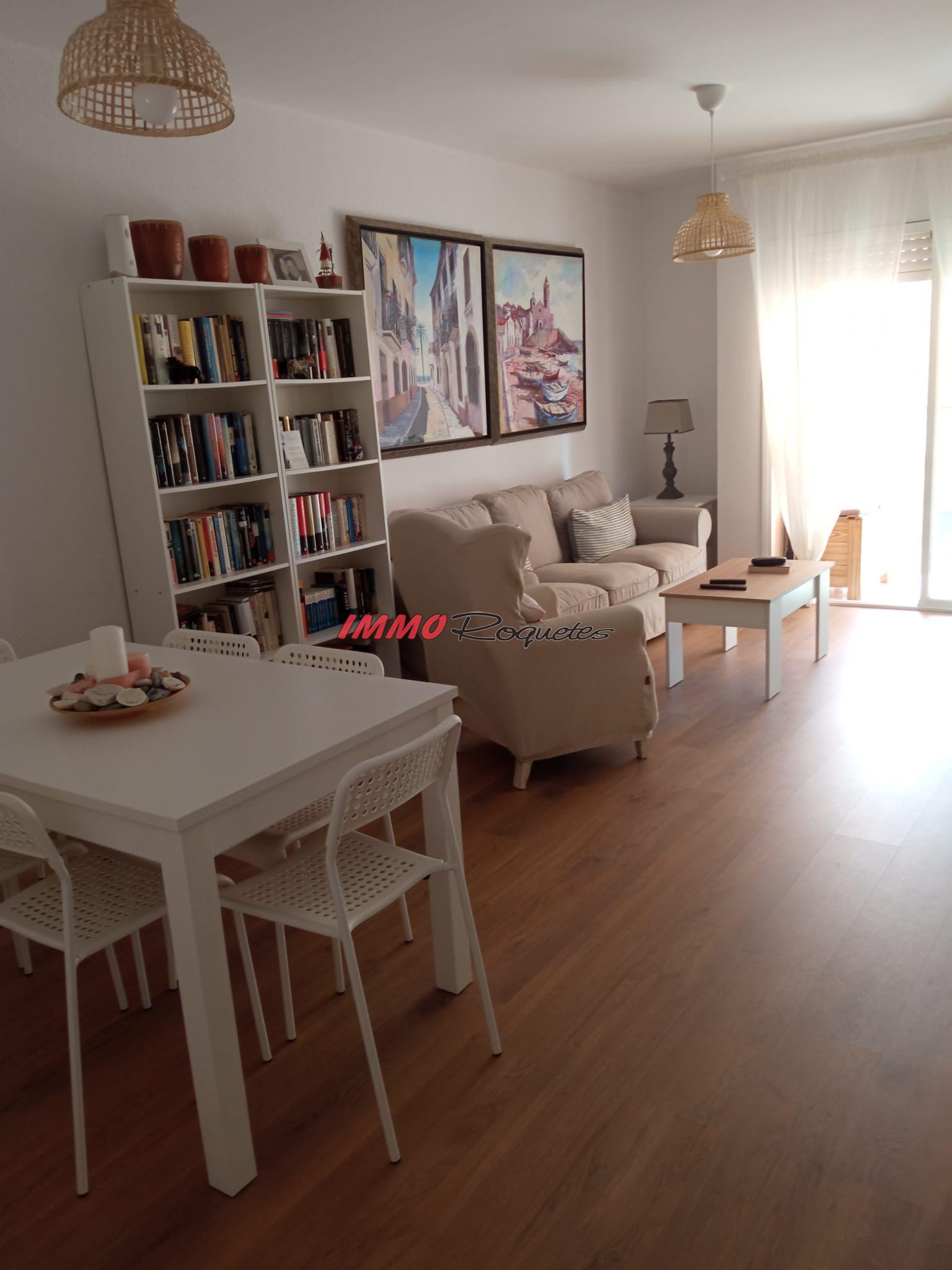 For rent of flat in Les Roquetes