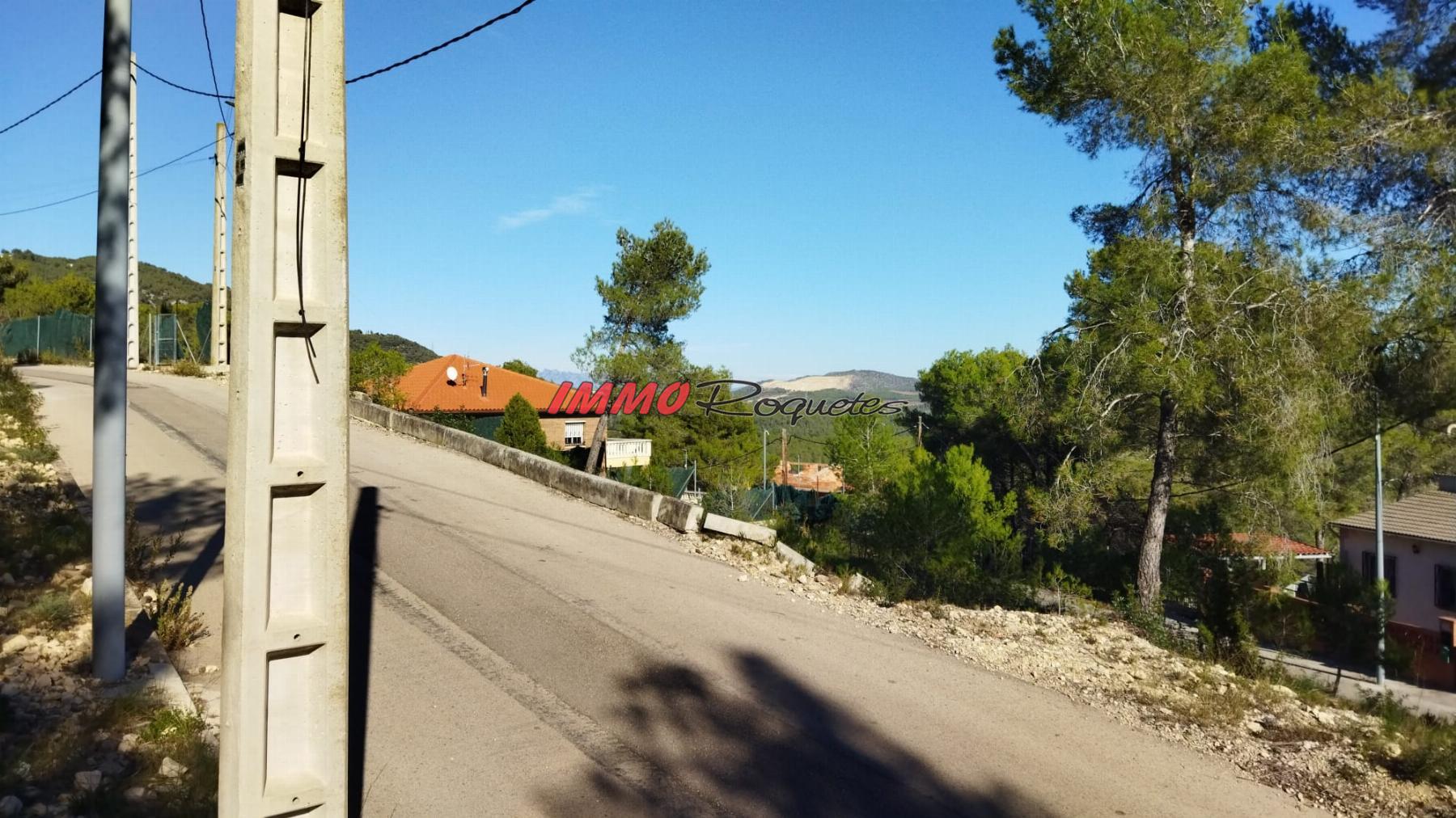 De vânzare din teren în Canyelles
