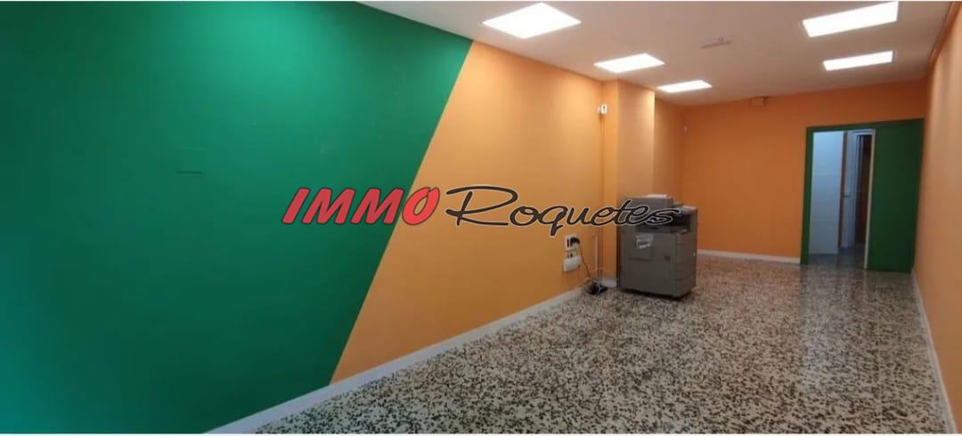 Wynajem z local comercial w Les Roquetes