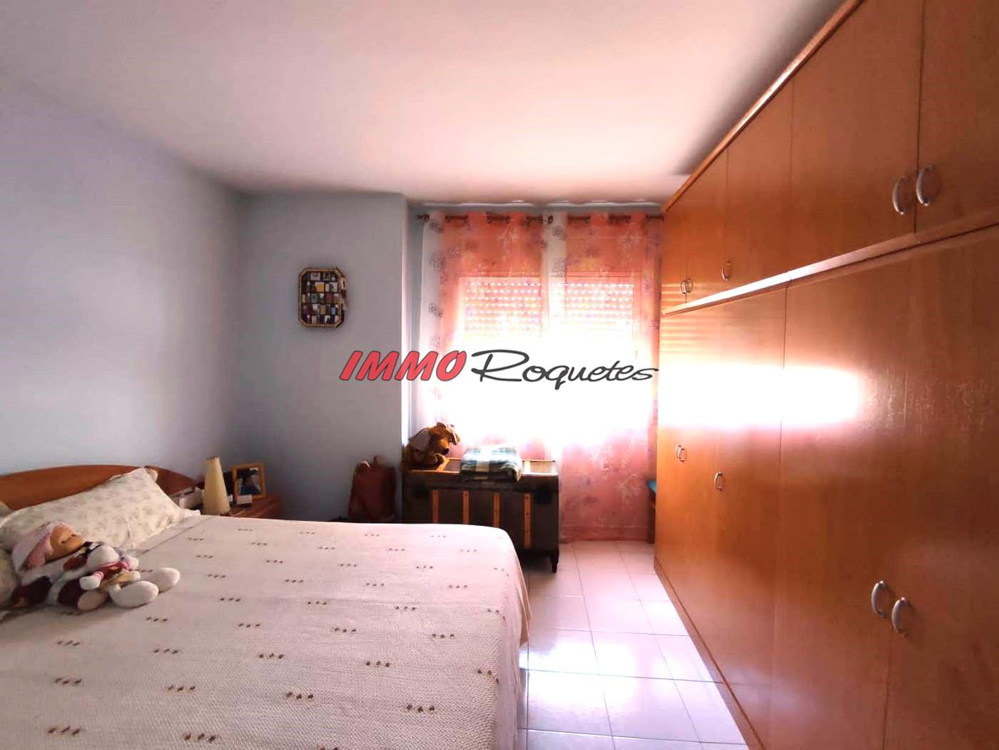 For sale of flat in Les Roquetes