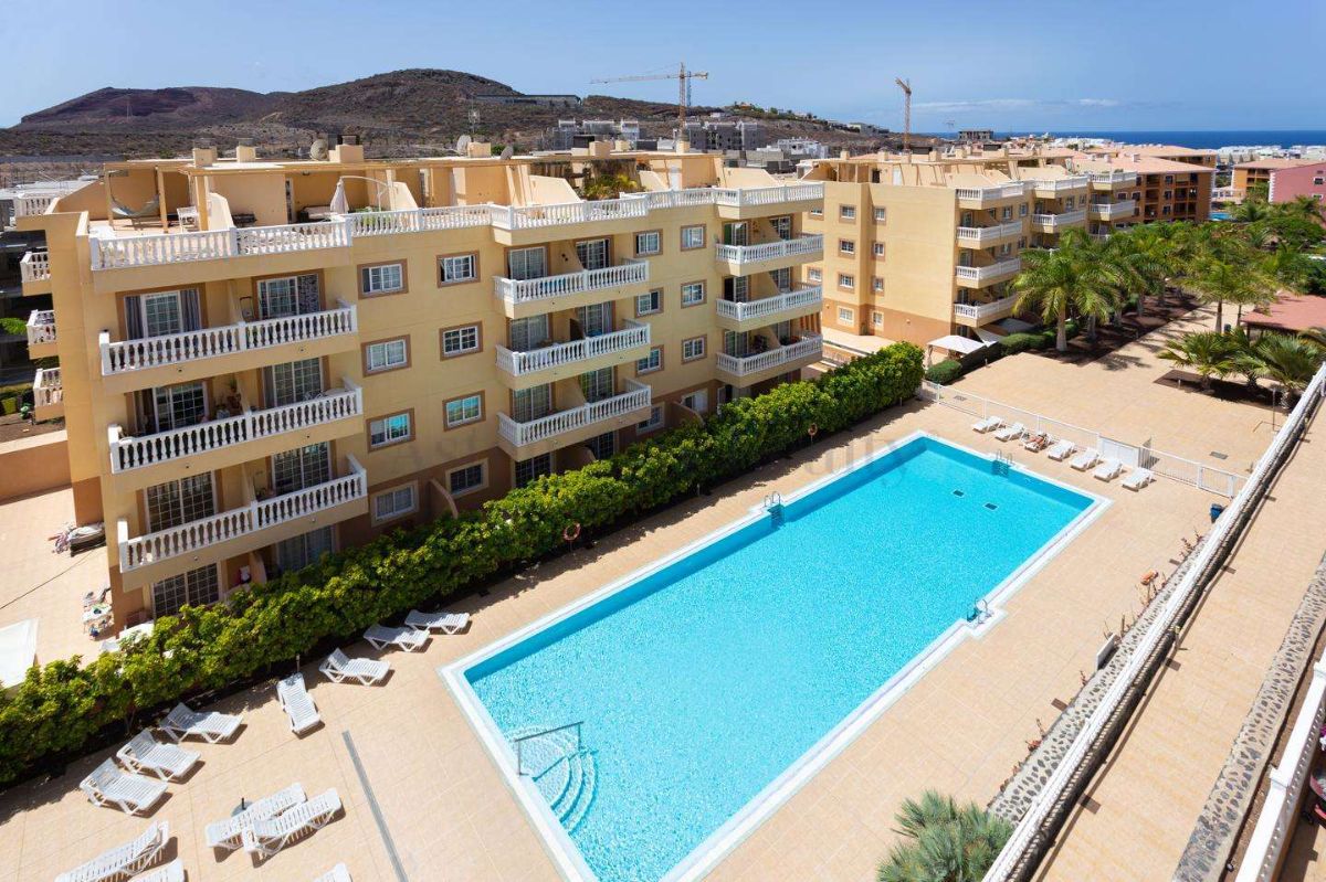 For sale of apartment in Arona