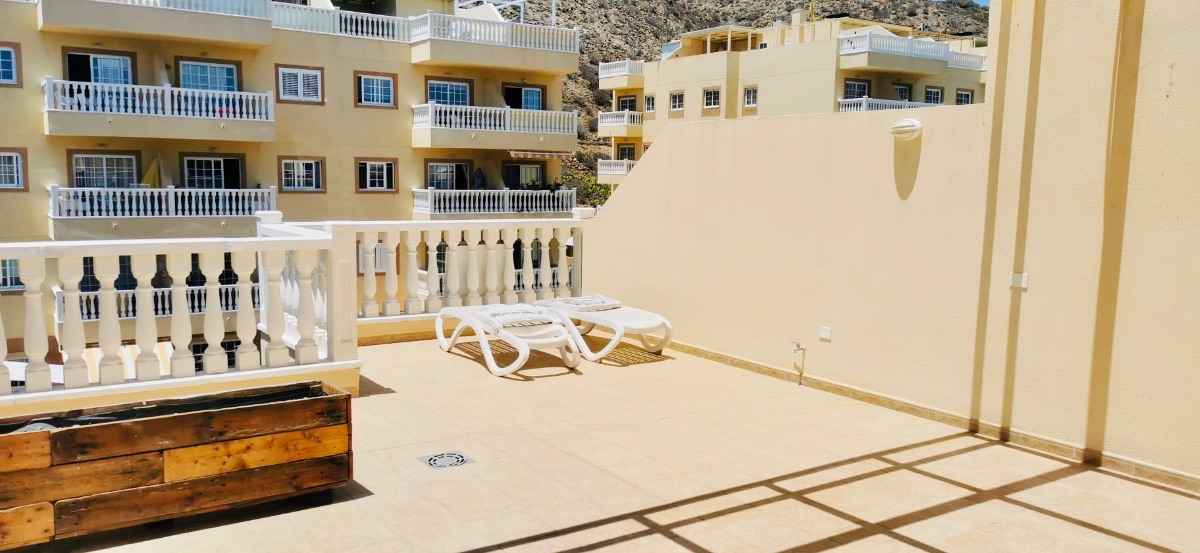 For sale of apartment in Arona