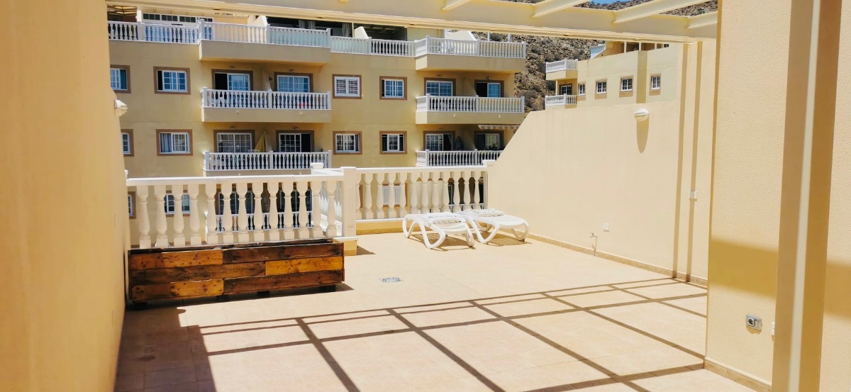 For sale of apartment in Arona