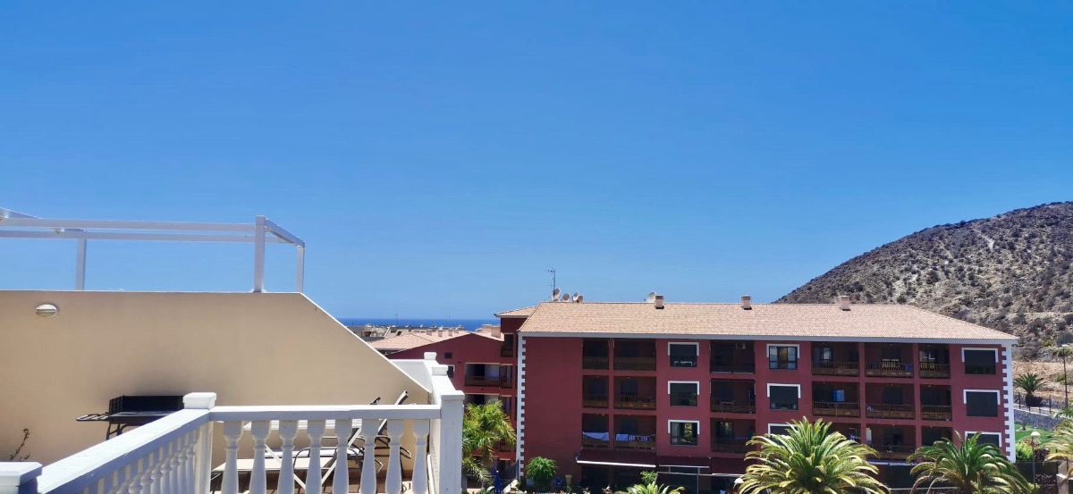 For sale of apartment in Arona