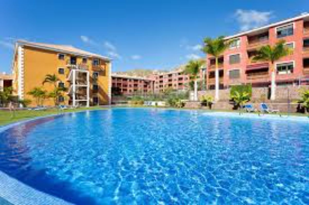 For sale of apartment in Arona