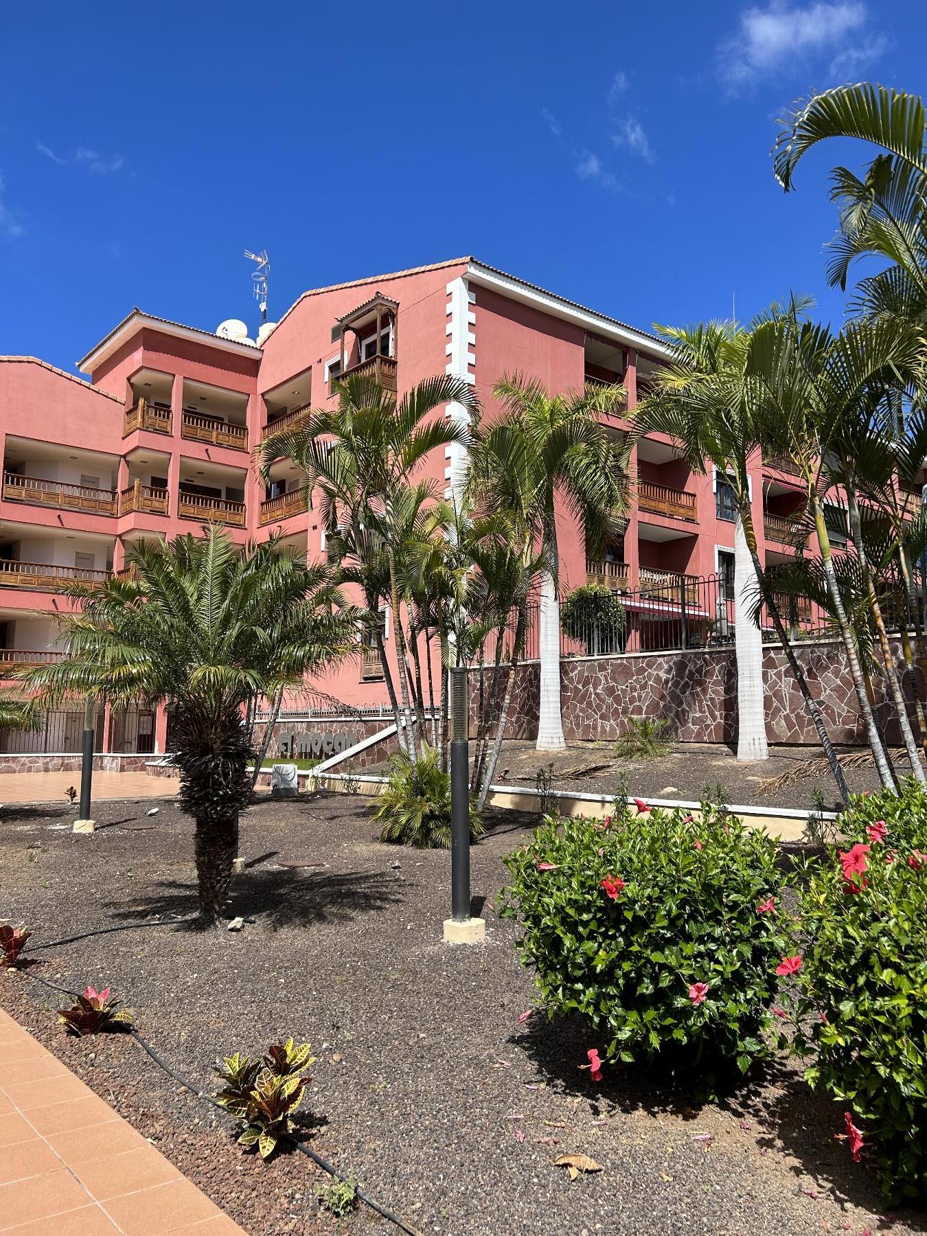 For sale of apartment in Arona