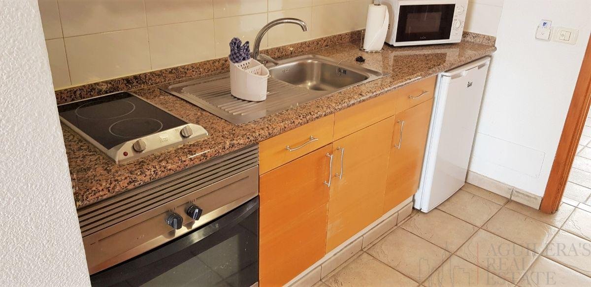 For sale of study in Arona