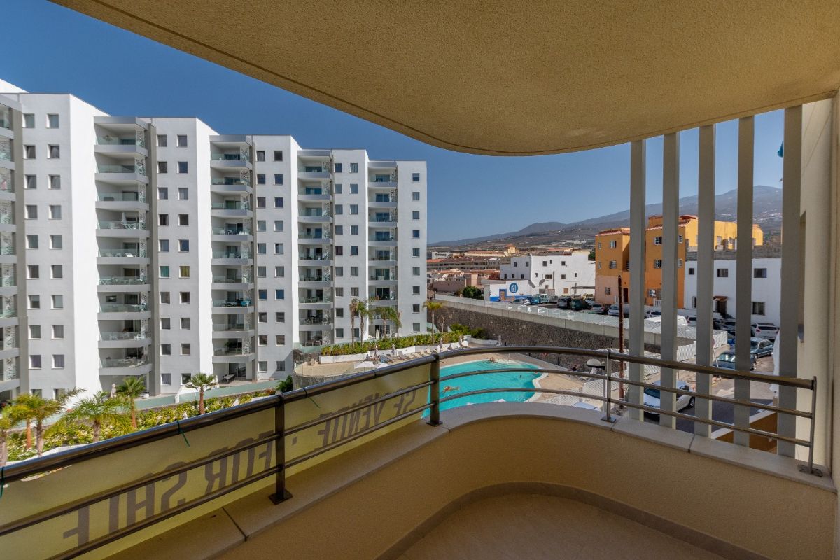 For sale of apartment in Adeje