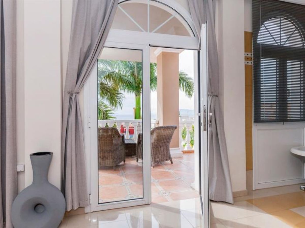 Venta de villa en Costa Adeje Venta de villa en Costa Adeje