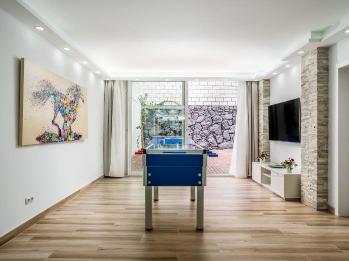 For sale of villa in Costa Adeje