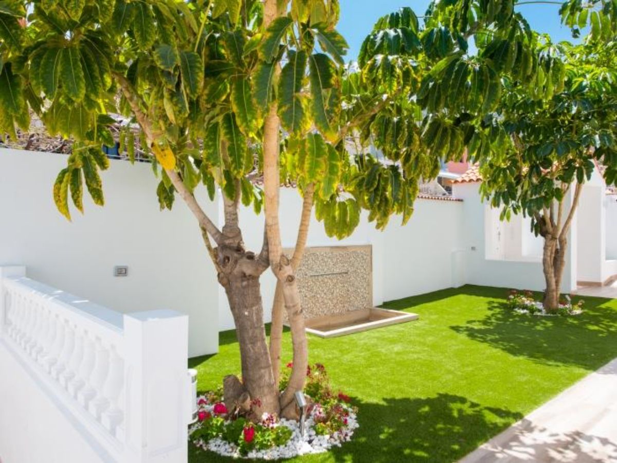 For sale of villa in Costa Adeje