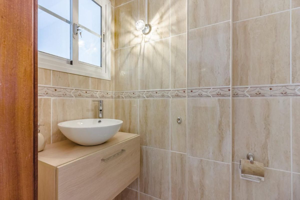 For sale of house in El Médano