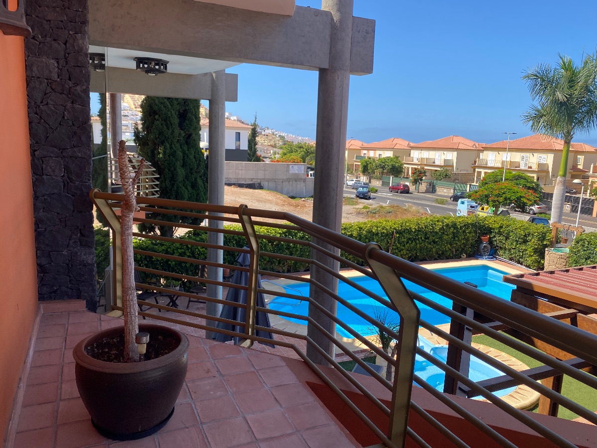 Venta de villa en Costa Adeje