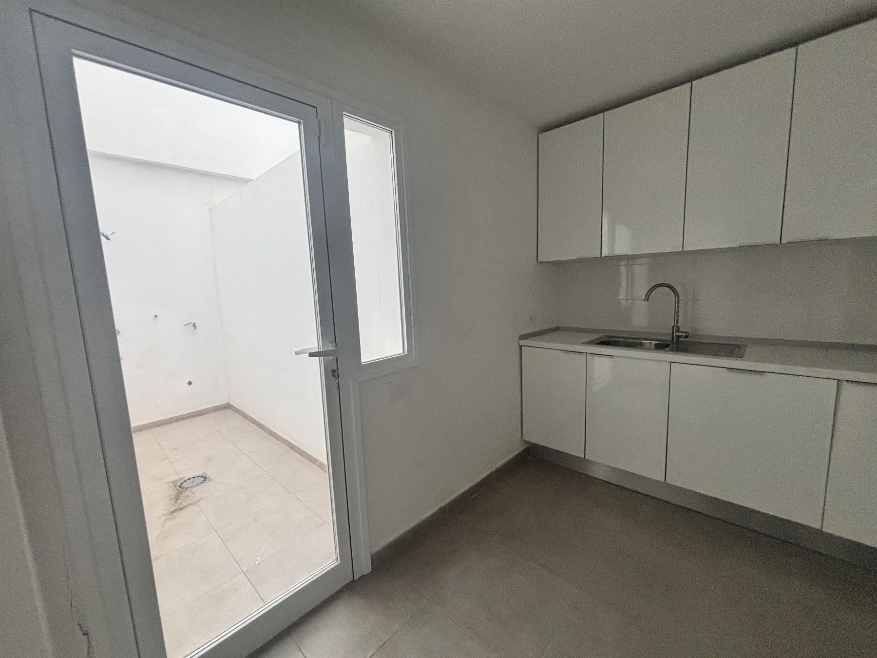 For sale of apartment in San Isidro de Abona