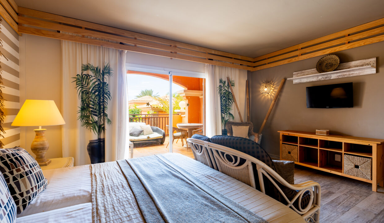 For sale of apartment in Playa de los Cristianos