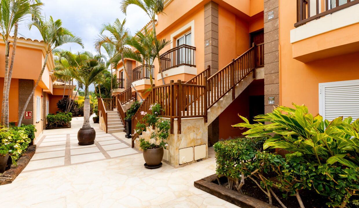 For sale of apartment in Playa de los Cristianos