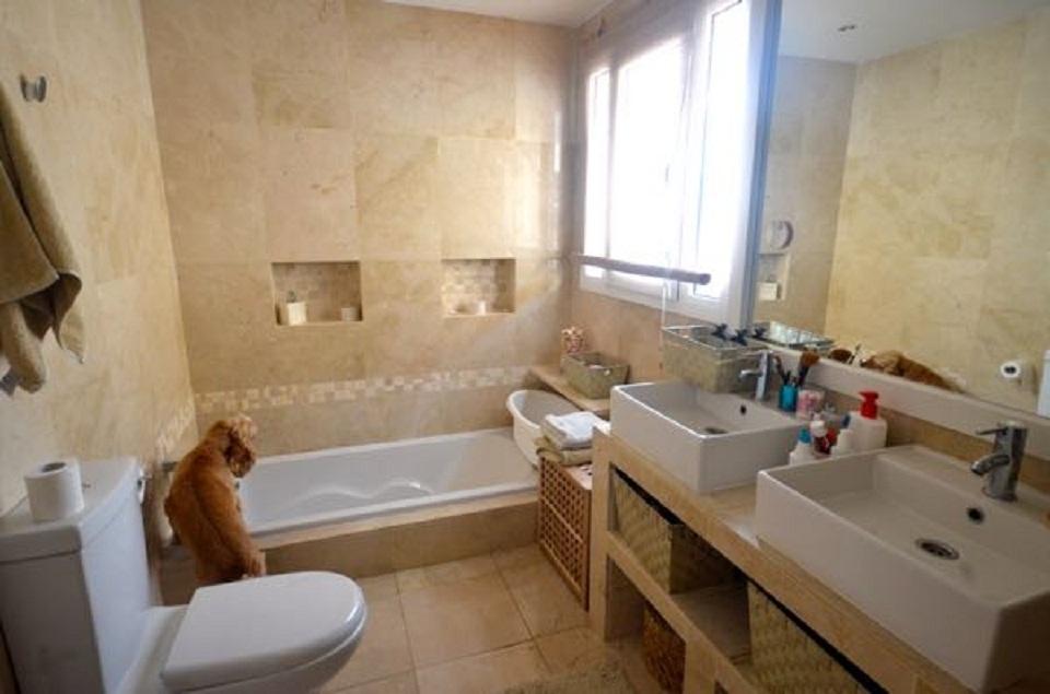 For sale of house in Arona