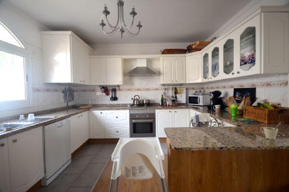 For sale of house in Arona