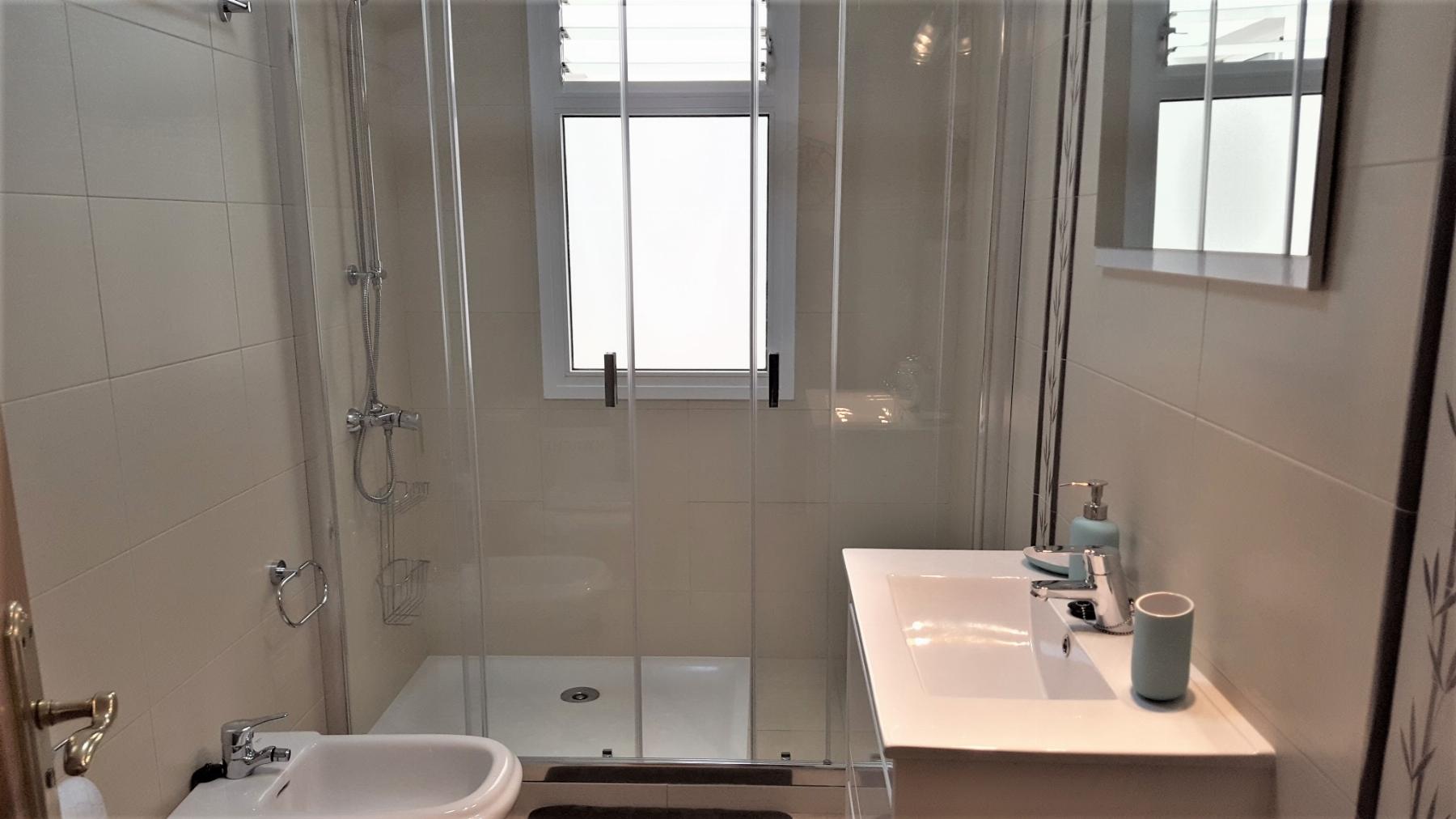 For sale of apartment in Playa de los Cristianos