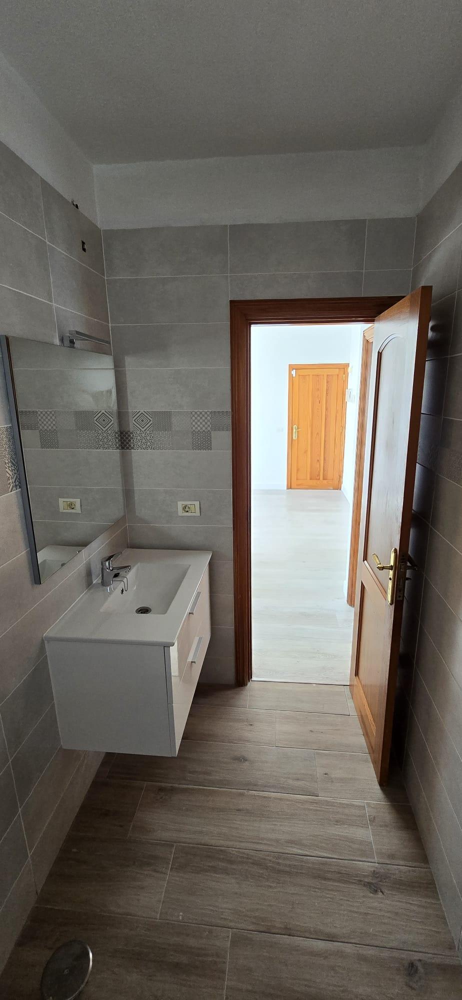 For sale of apartment in Arona