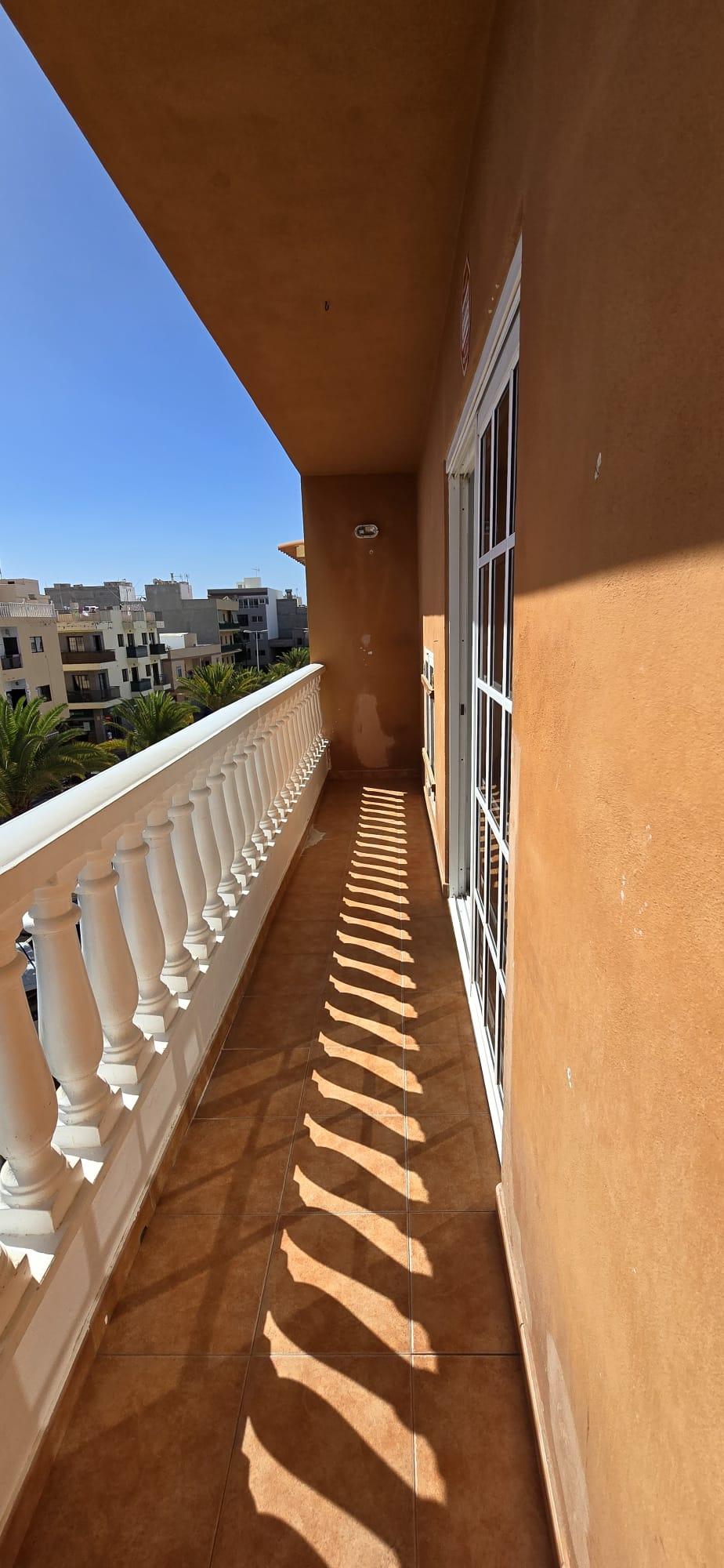 For sale of apartment in Arona
