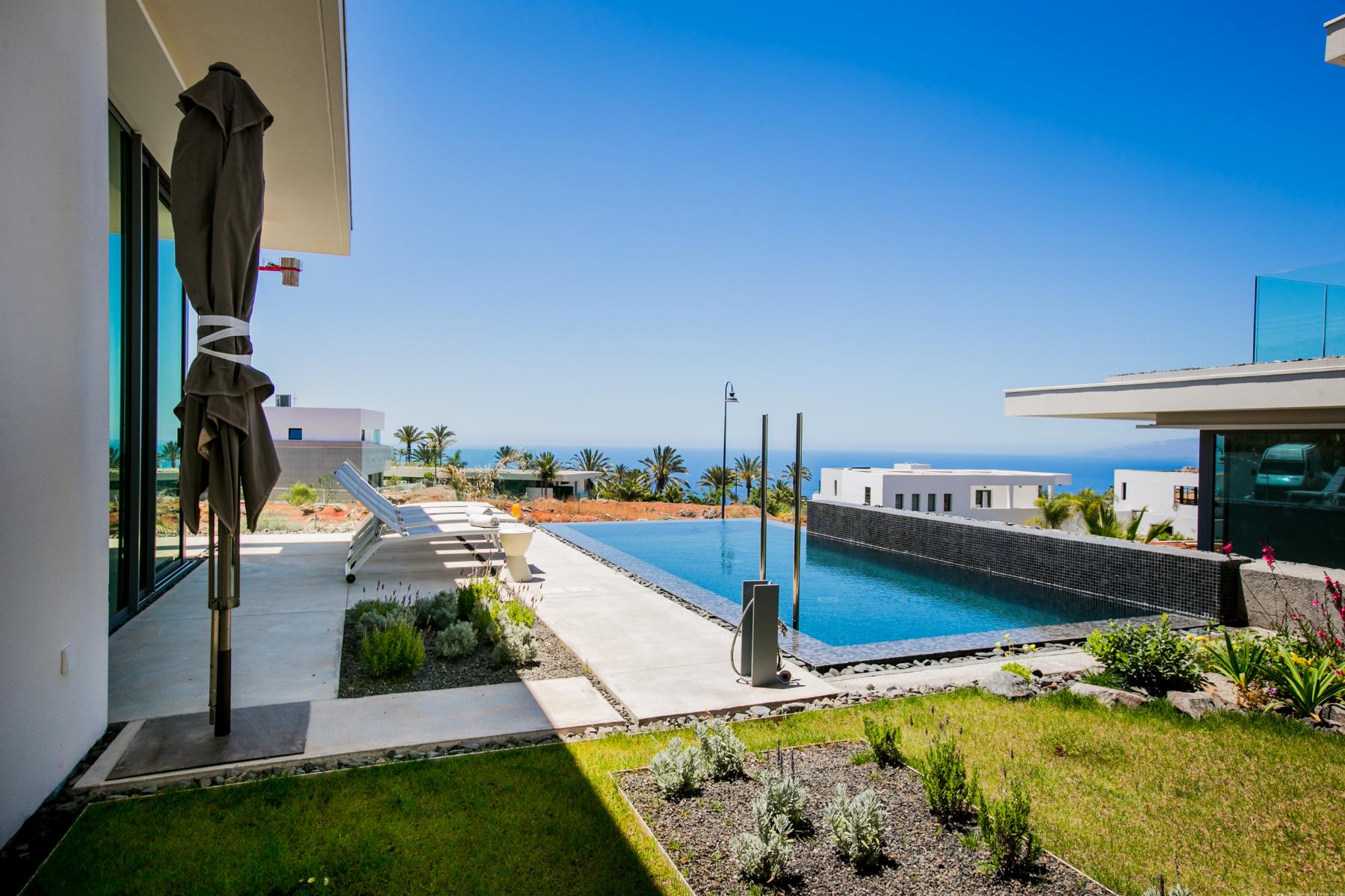 For sale of villa in Guía de Isora