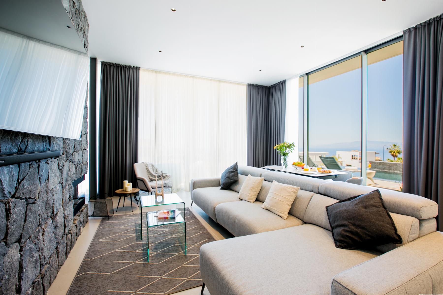 For sale of villa in Guía de Isora