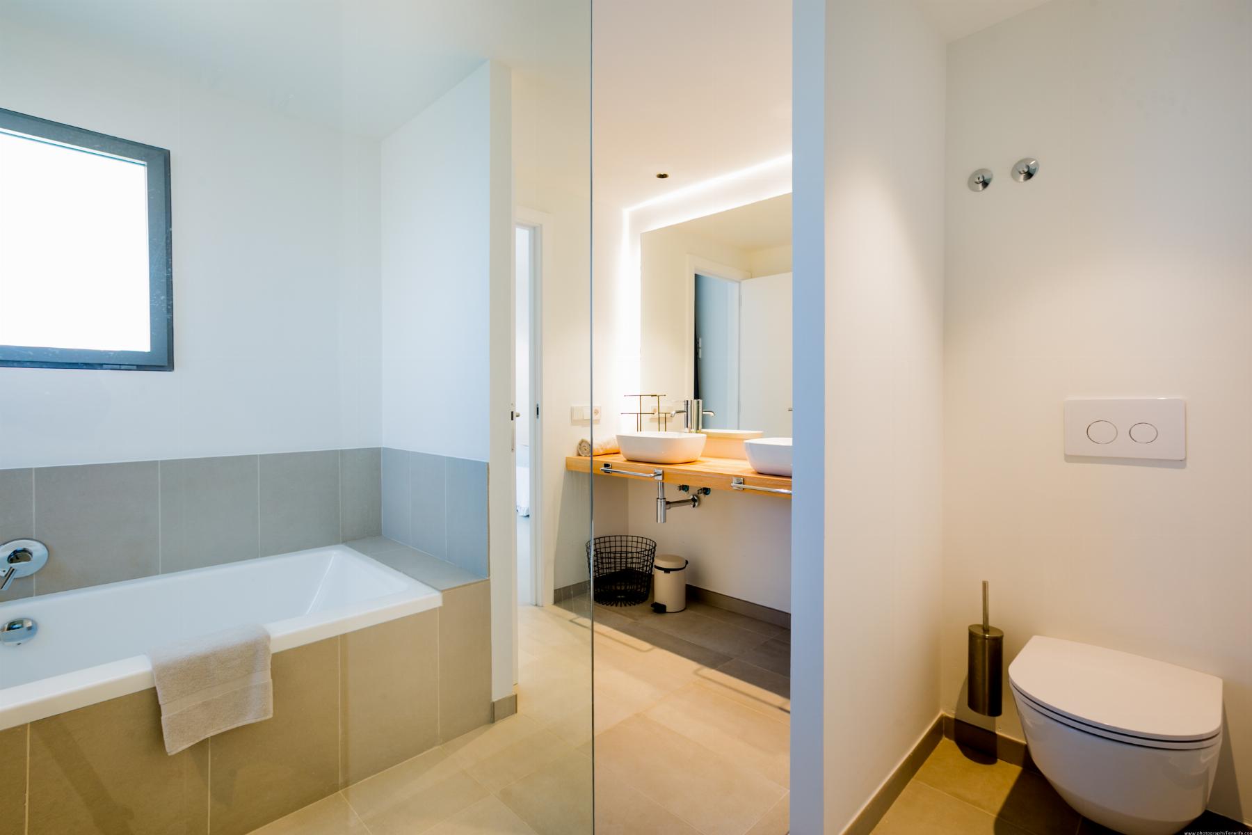 For sale of villa in Guía de Isora