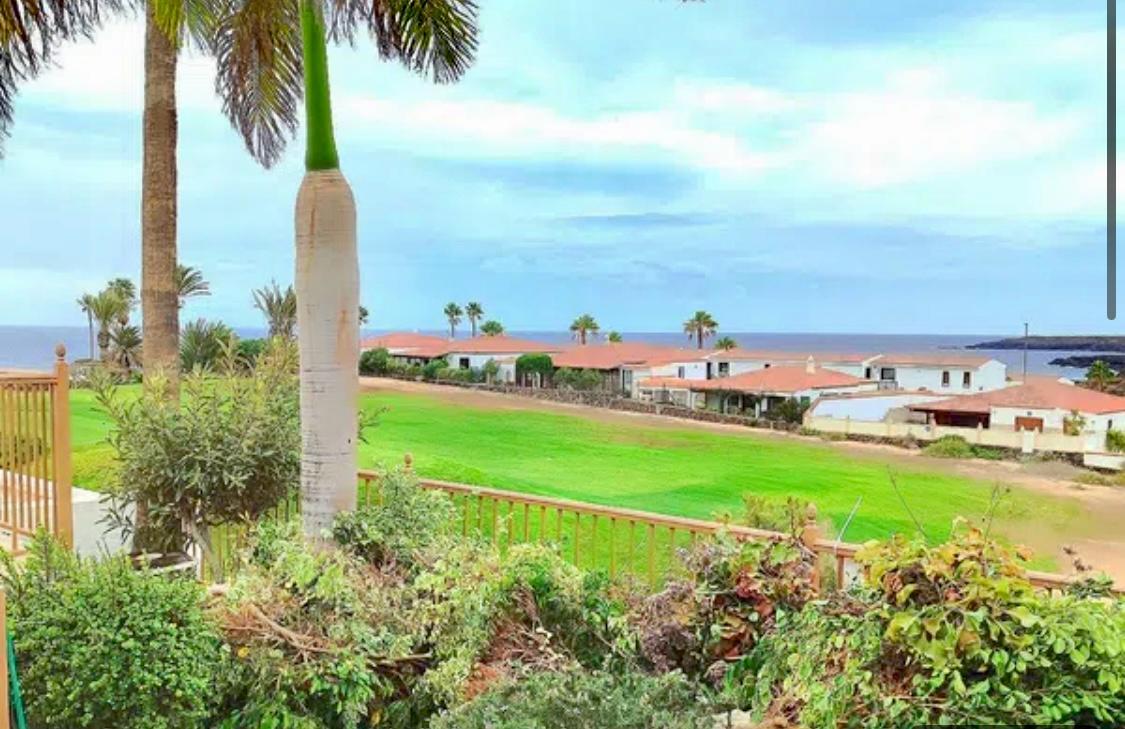 For sale of house in Amarilla golf