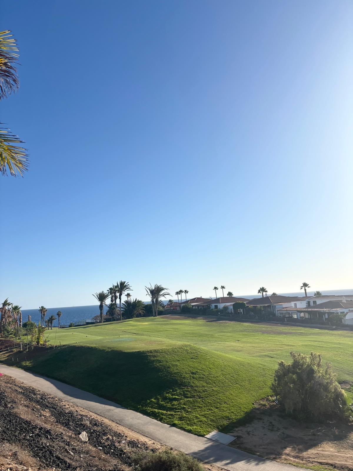 For sale of house in Amarilla golf