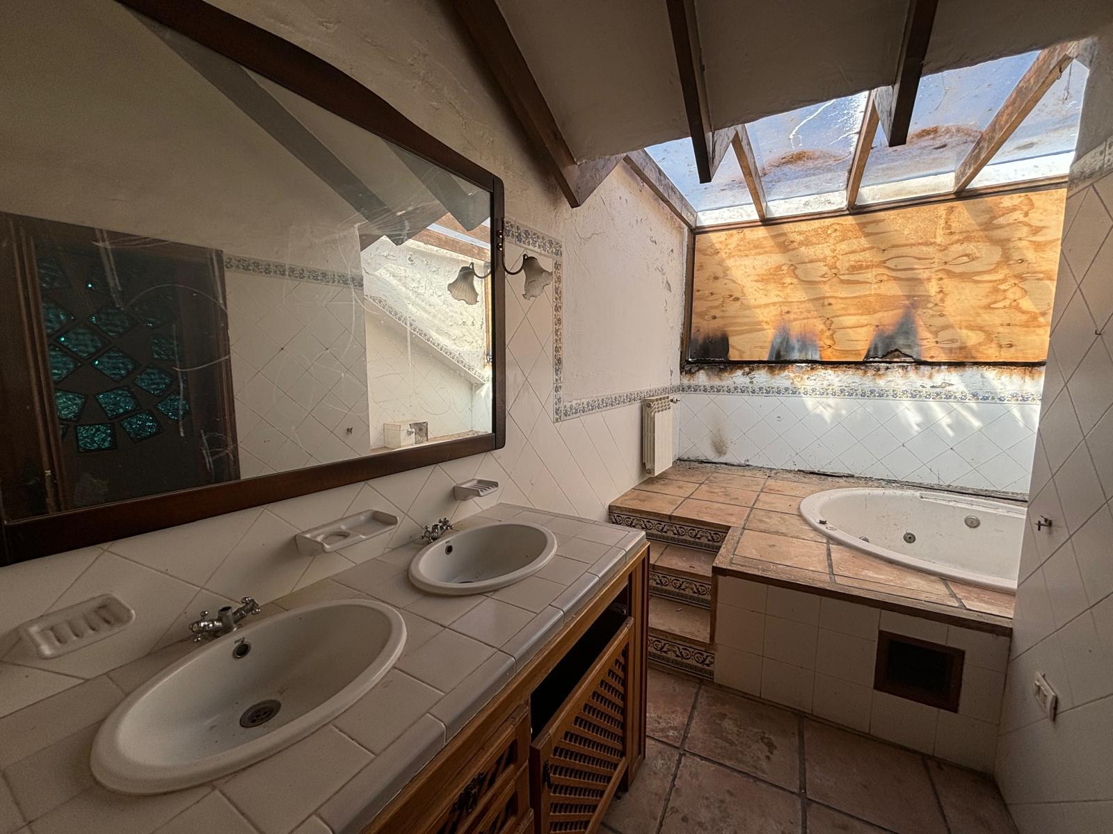 For sale of house in La Laguna