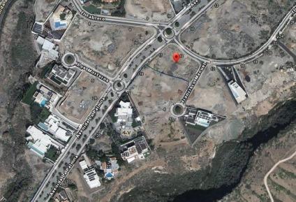 For sale of land in Adeje