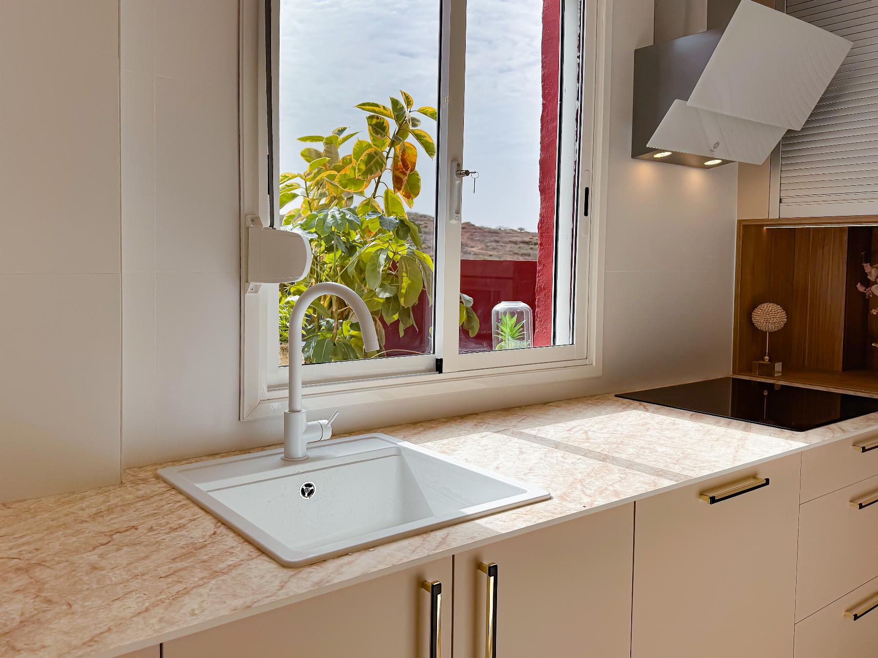 For sale of house in San Isidro de Abona