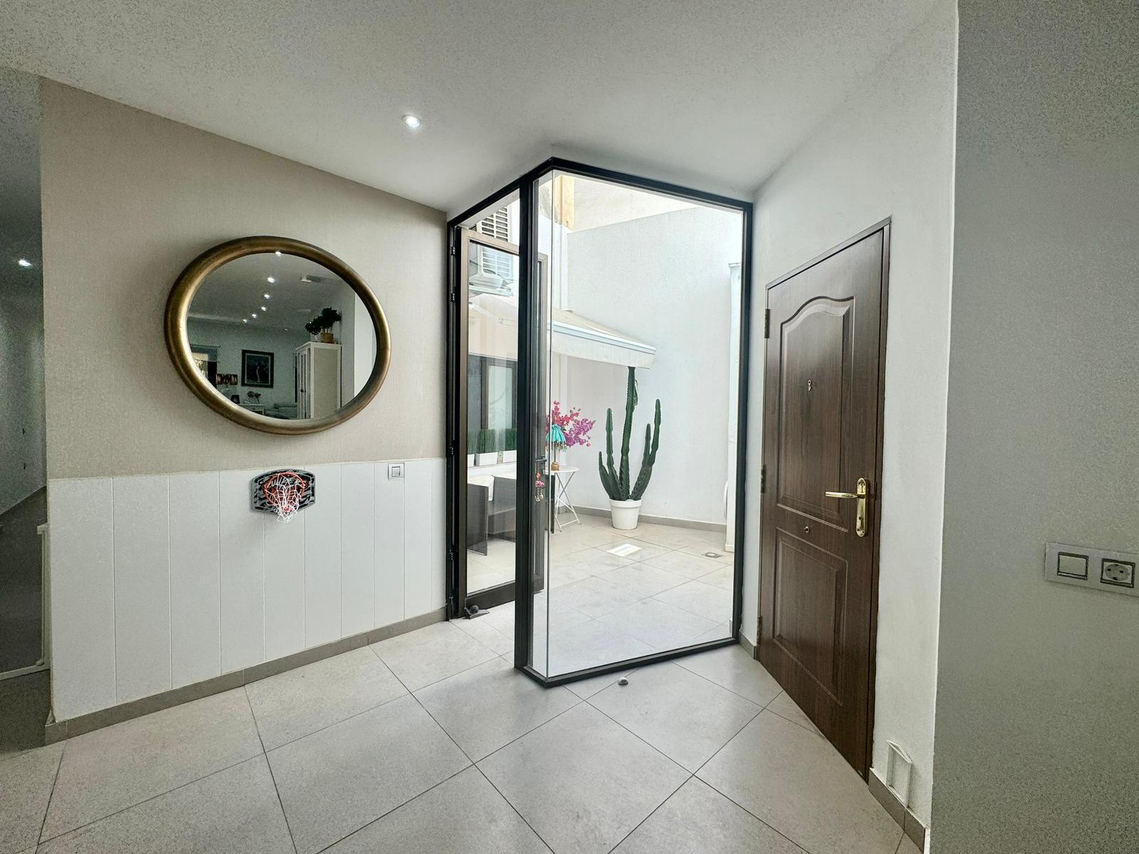 For sale of apartment in Santa Cruz