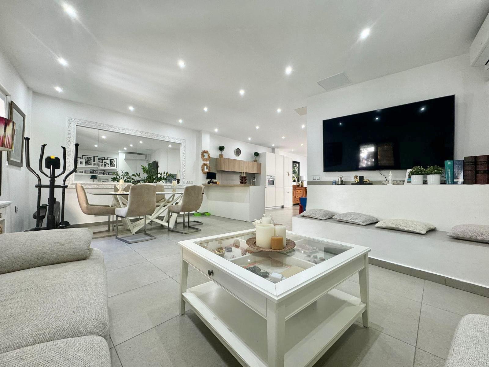 For sale of apartment in Santa Cruz