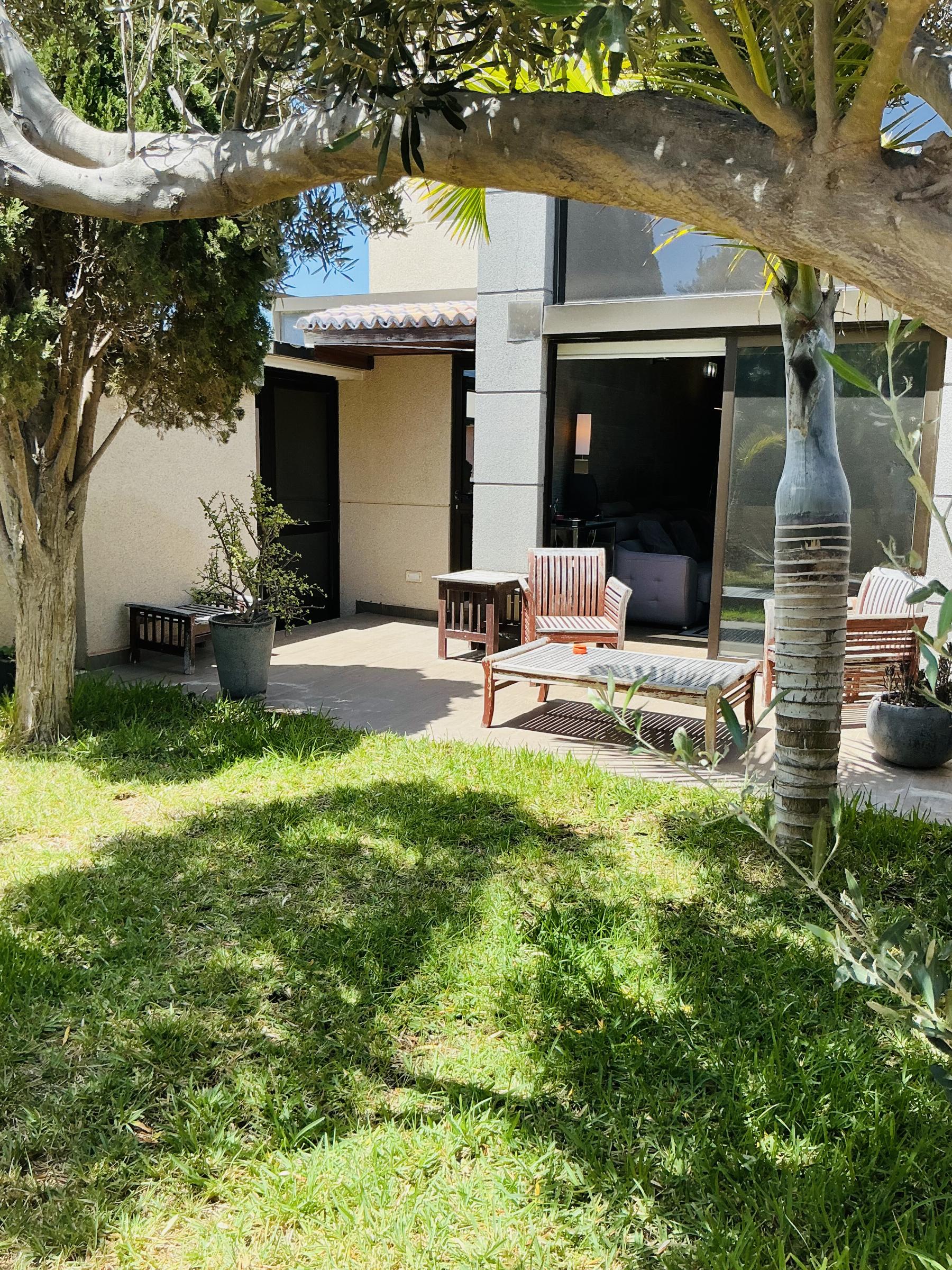 For sale of chalet in El Médano