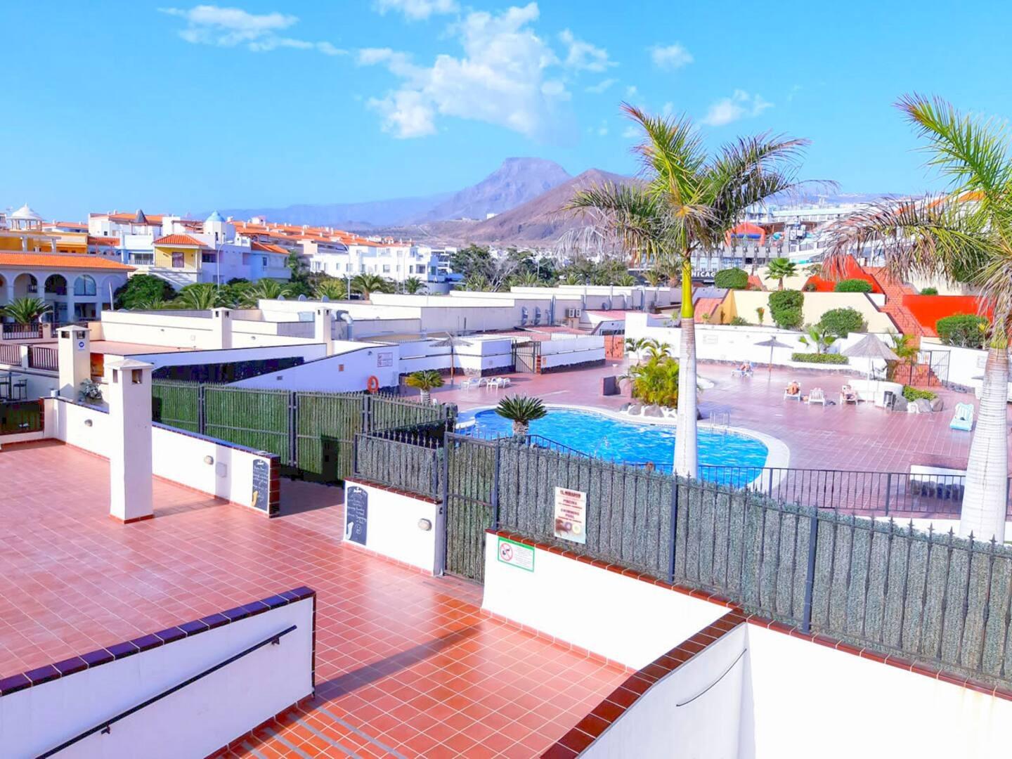 For sale of apartment in Playa de los Cristianos