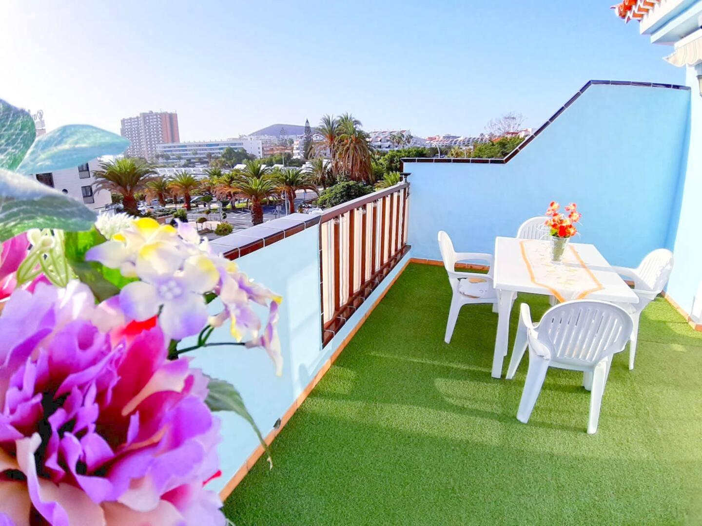 For sale of apartment in Playa de los Cristianos
