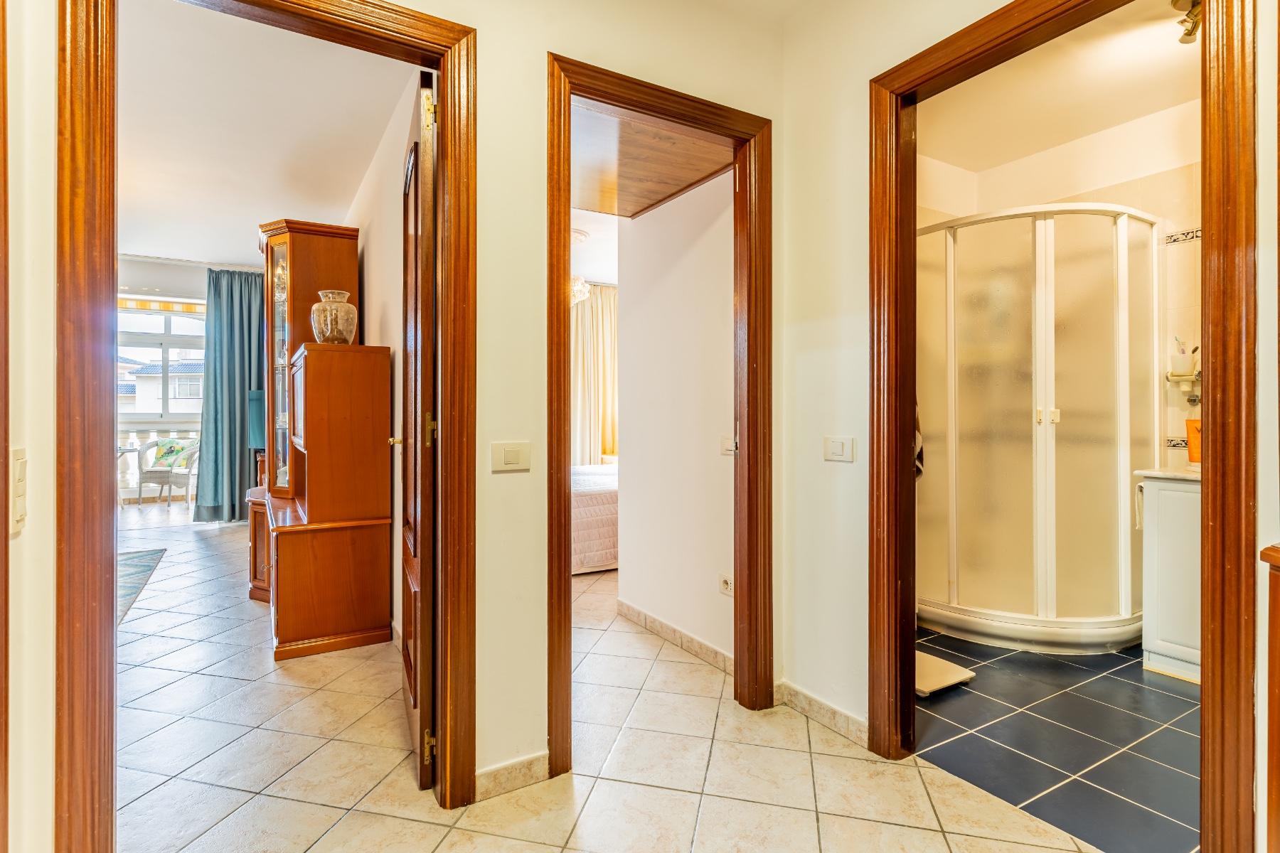 For sale of apartment in Arona