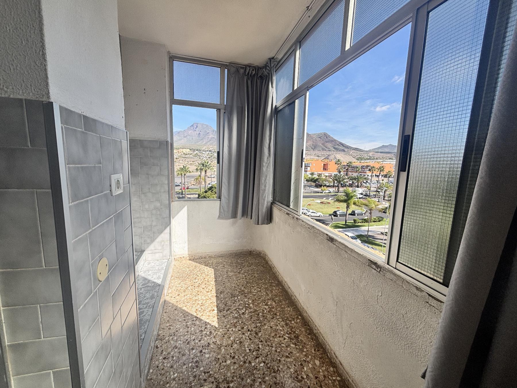 For sale of apartment in Playa de los Cristianos