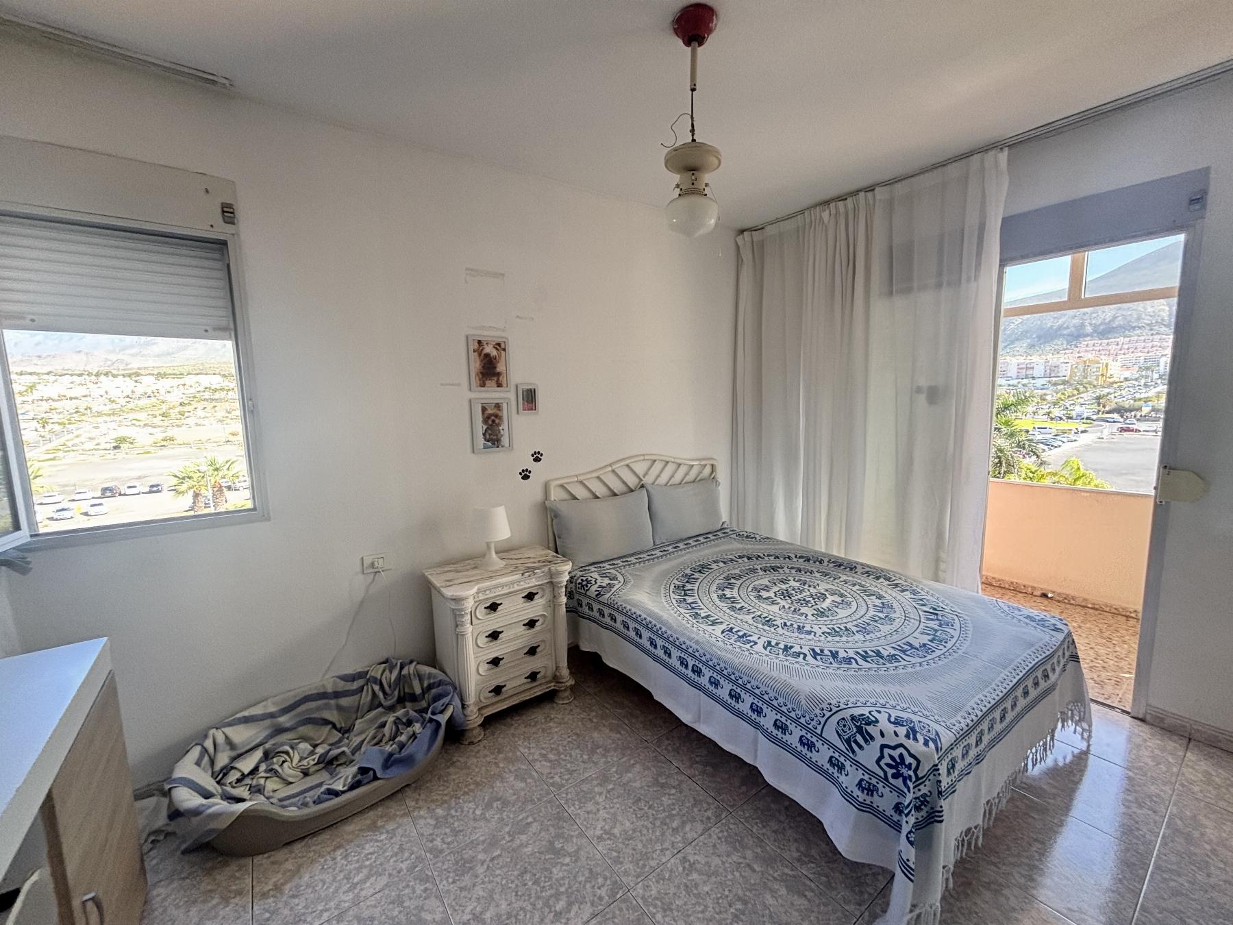 For sale of apartment in Playa de los Cristianos